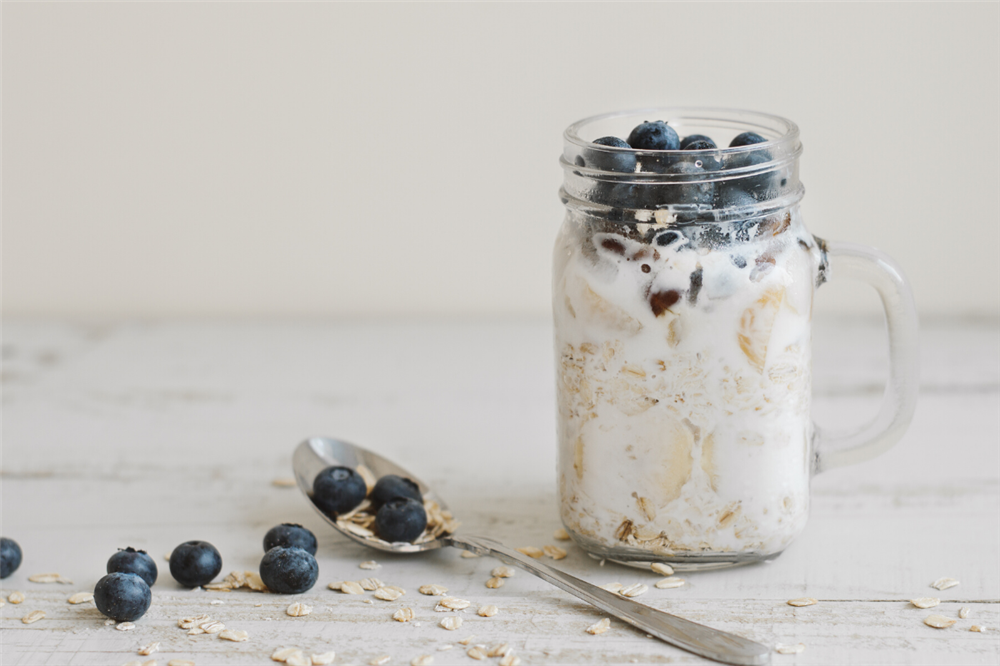 Berry Overnight Oats